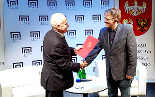 Zbigniew Brzoza oficjalnie nowym dyrektorem Teatru im. Stefana Jaracza w Olsztynie Zbigniew Brzoza oficjalnie nowym dyrektorem Teatru im. Stefana Jaracza w Olsztynie